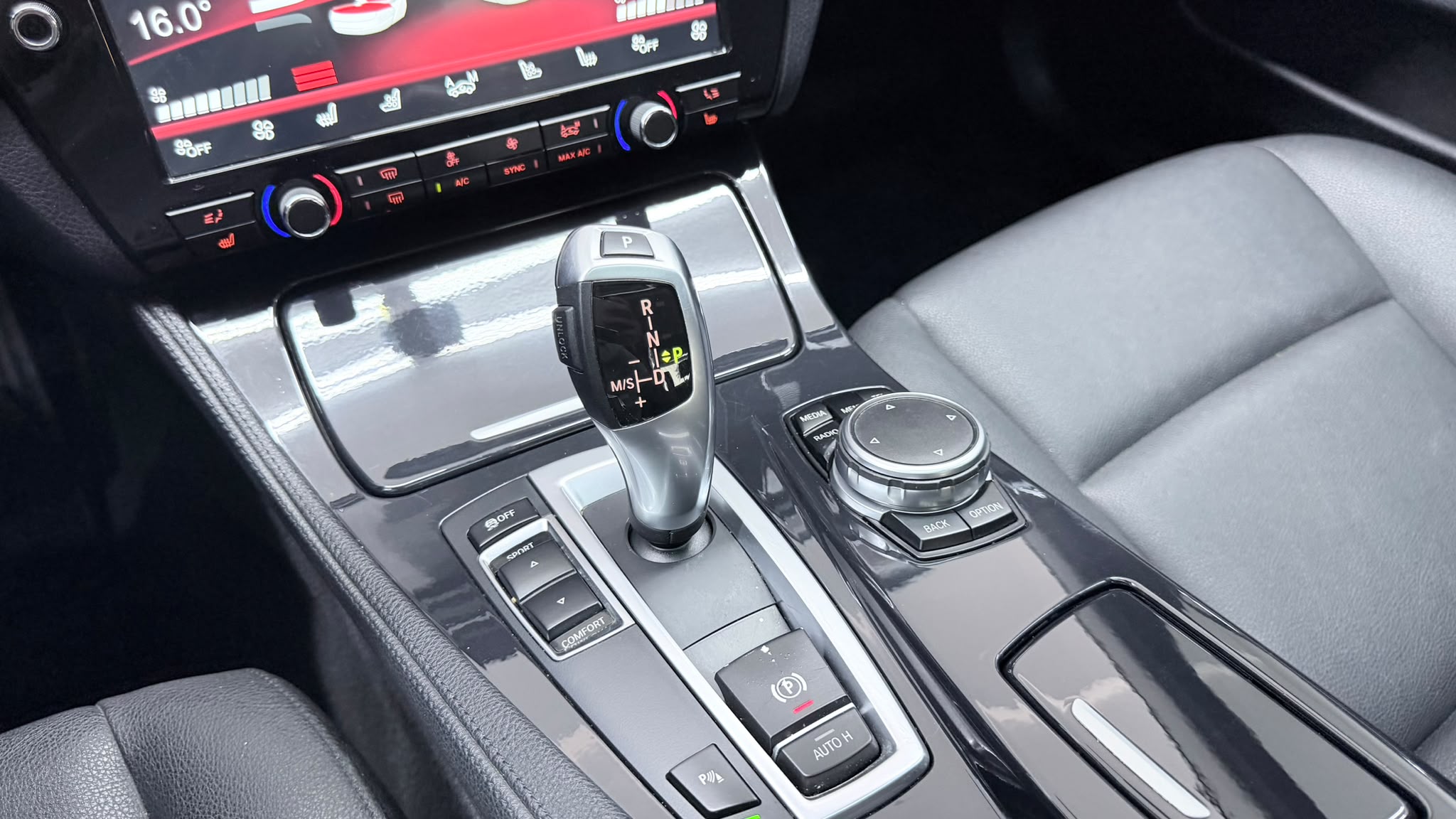 BMW 520i 25